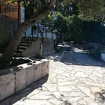Guest house Ante 3*