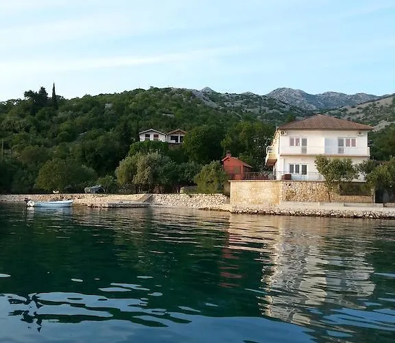 Konukevi Ante