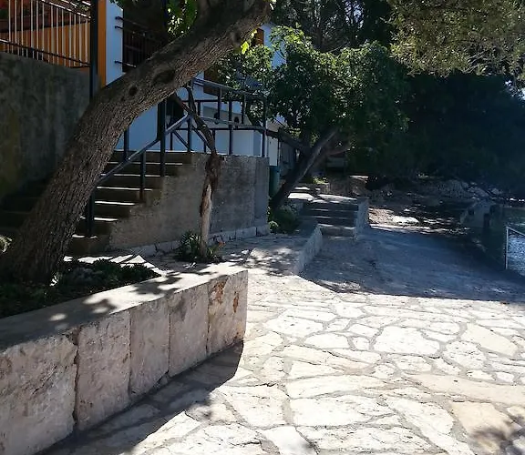 Konukevi Ante 3*